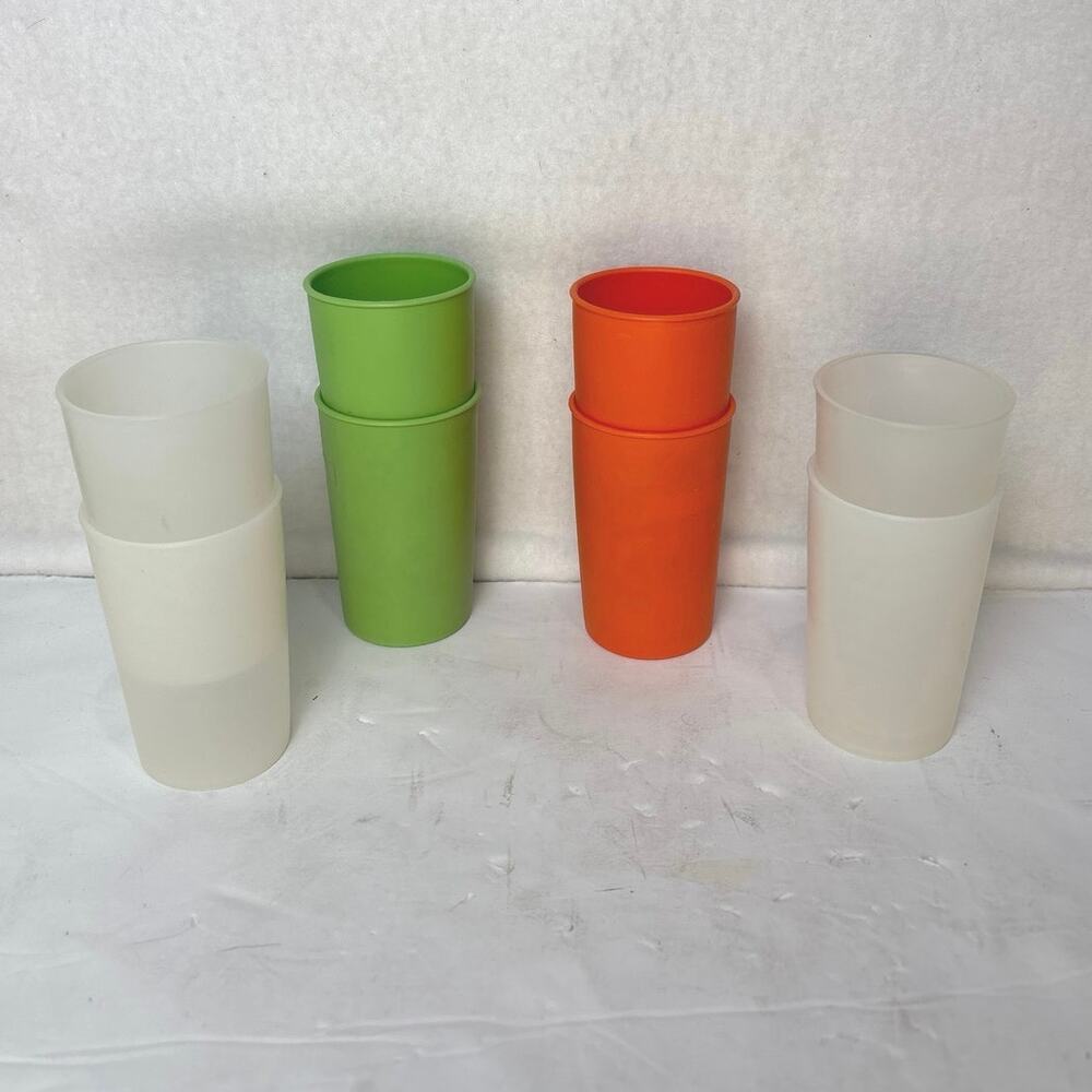 Tupperware VTG Plastic 6oz  Juice Drinking Cups Lot of 8